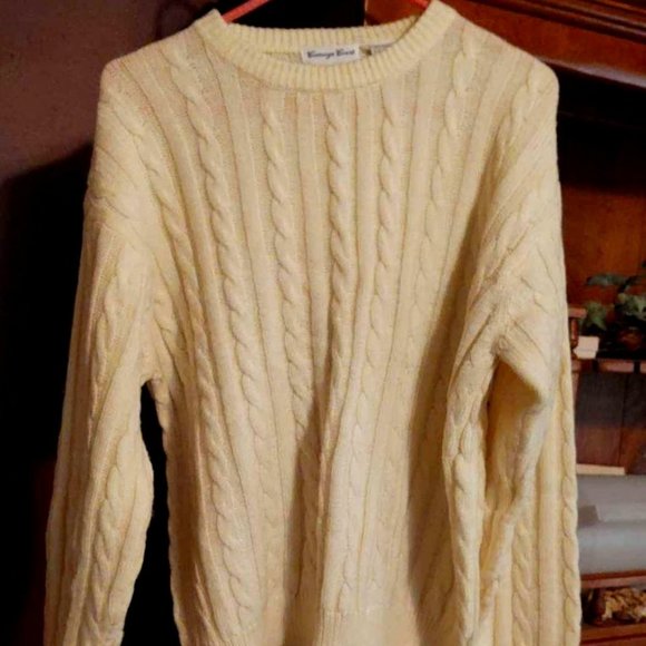 Carriage court Sweaters Vintage Ladies Sweater Carriage Court Size Large Offwhite Cable Knit